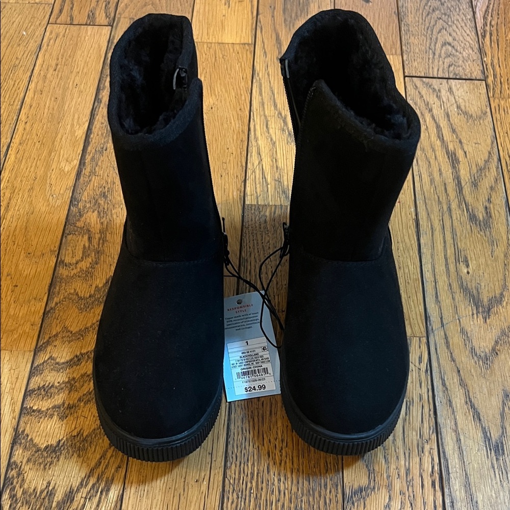 Cat & Jack Kids Black Winter Boots